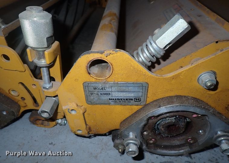 image for item LU9482 (15) Hustler mower reels