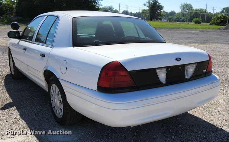 image for item MK9045 2011 Ford Crown Victoria Police Interceptor