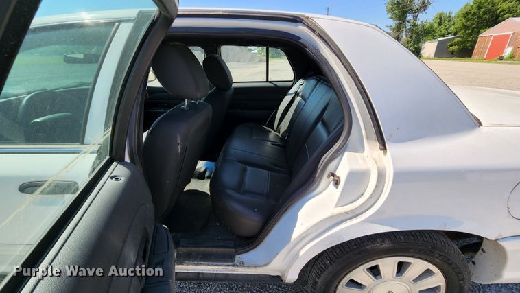 image for item MK9045 2011 Ford Crown Victoria Police Interceptor