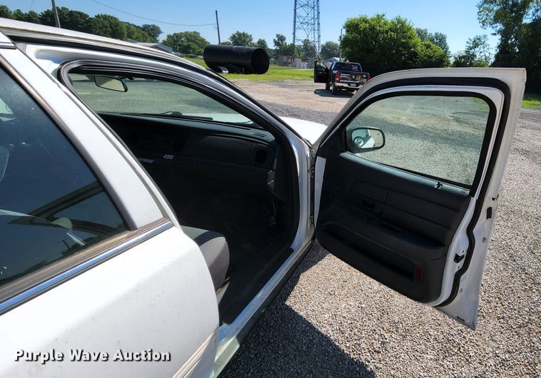 image for item MK9045 2011 Ford Crown Victoria Police Interceptor