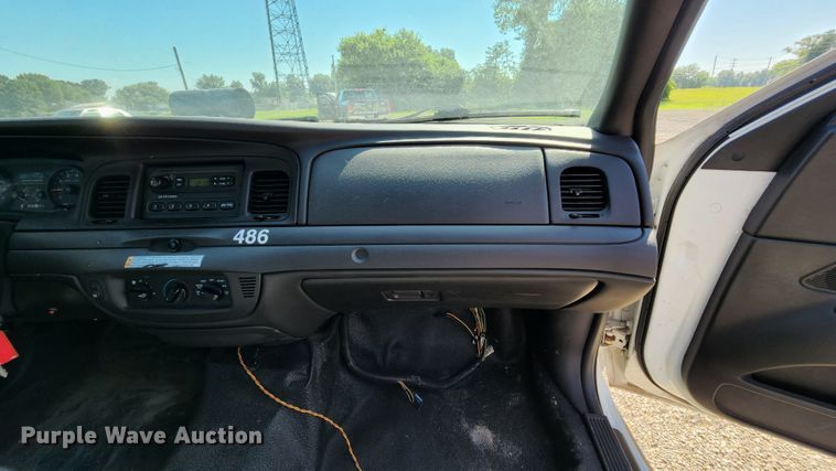 image for item MK9045 2011 Ford Crown Victoria Police Interceptor