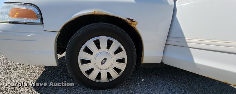 image for item MK9045 2011 Ford Crown Victoria Police Interceptor