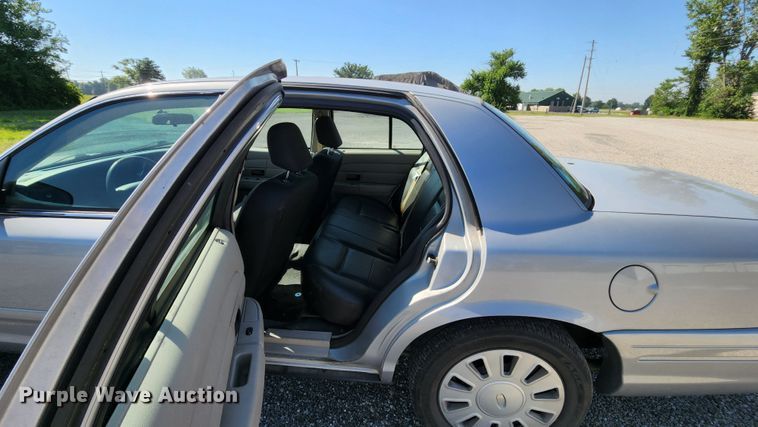 image for item MK9046 2008 Ford Crown Victoria Police Interceptor