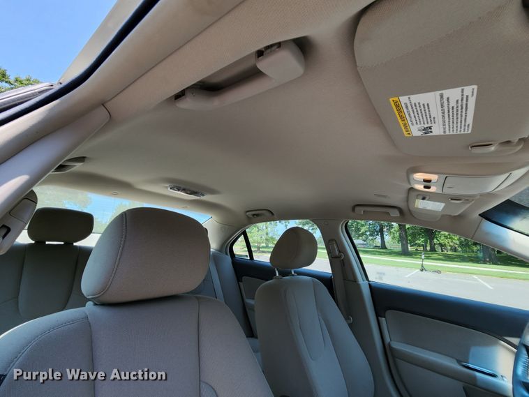 image for item MK9073 2012 Ford Fusion Hybrid