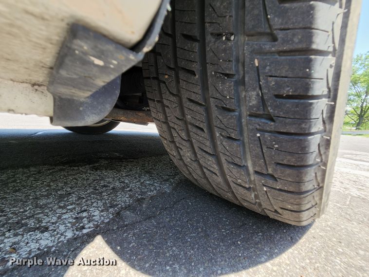 image for item MK9073 2012 Ford Fusion Hybrid