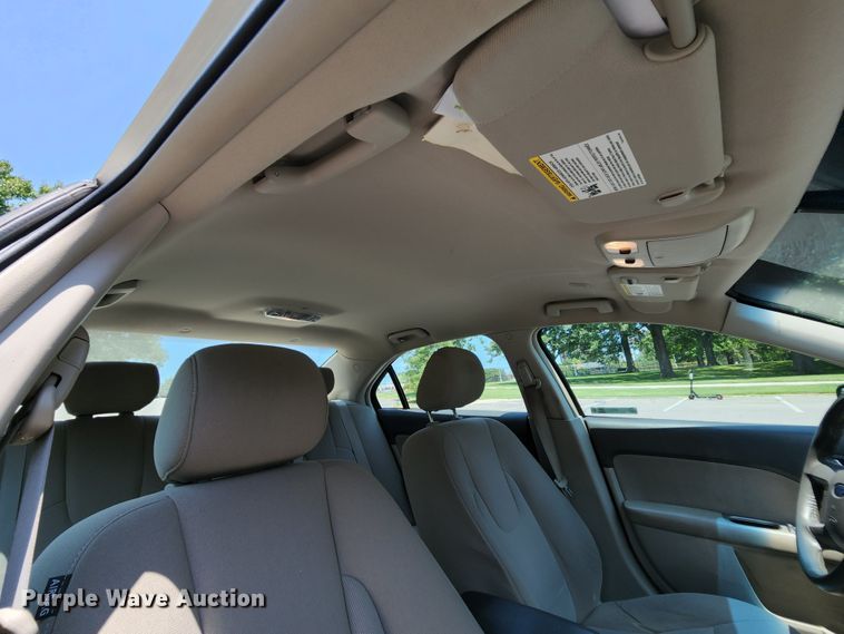 image for item MK9074 2012 Ford Fusion Hybrid