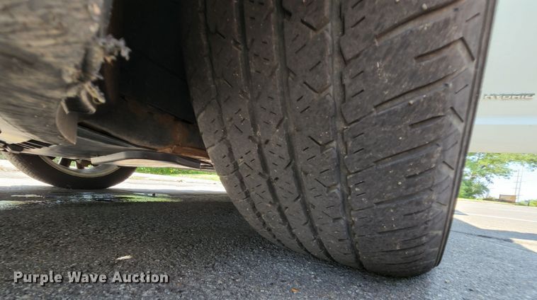 image for item MK9074 2012 Ford Fusion Hybrid