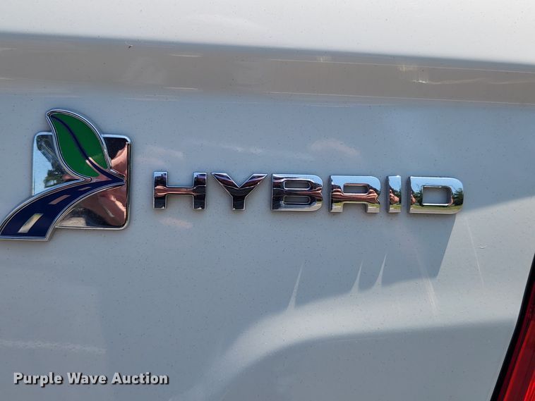 image for item MK9074 2012 Ford Fusion Hybrid