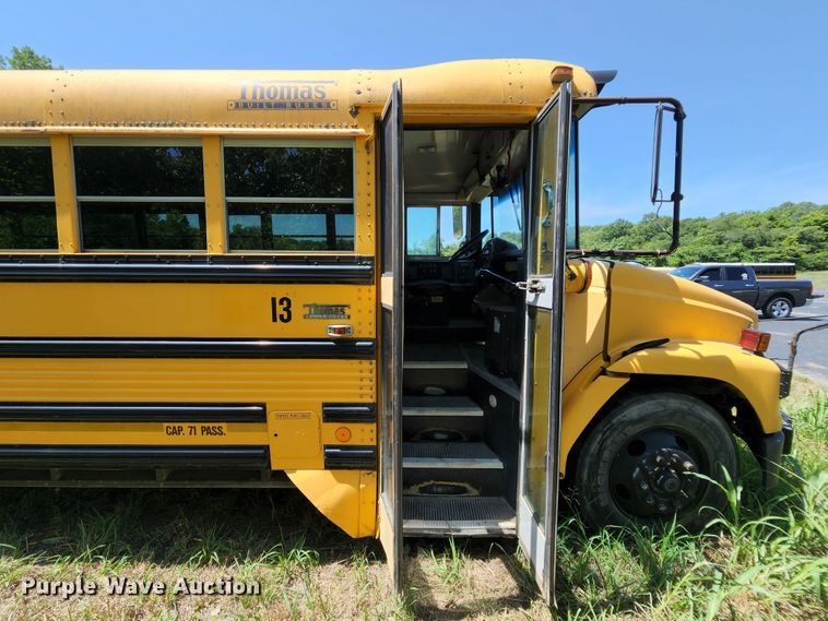 image for item MK9082 2001 Freightliner FS65  school bus