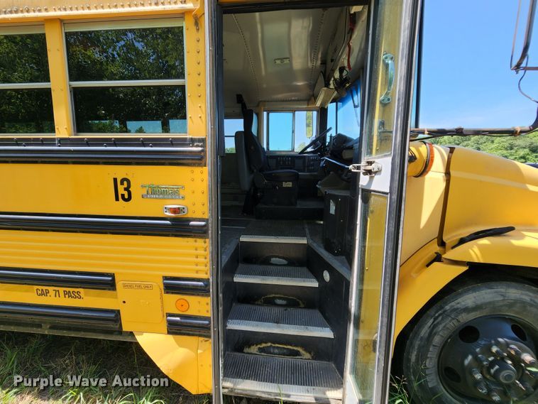 image for item MK9082 2001 Freightliner FS65  school bus