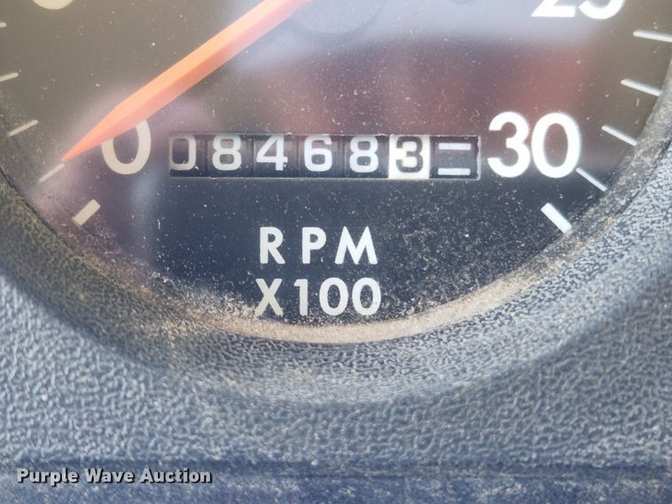 image for item MK9082 2001 Freightliner FS65  school bus