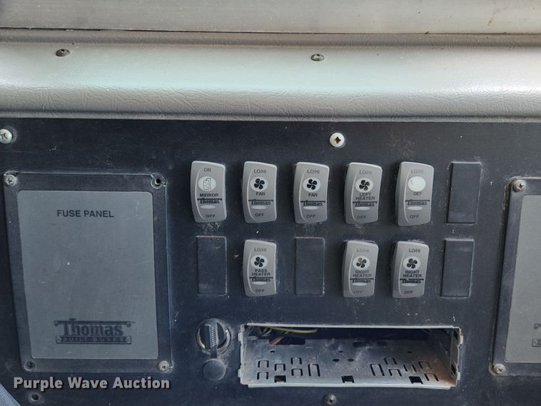 image for item MK9082 2001 Freightliner FS65  school bus