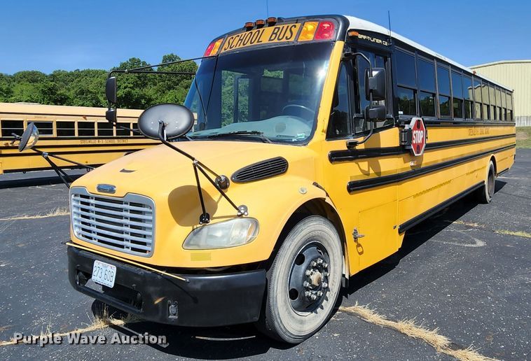 image for item MK9083 2007 Thomas Built B2  school bus