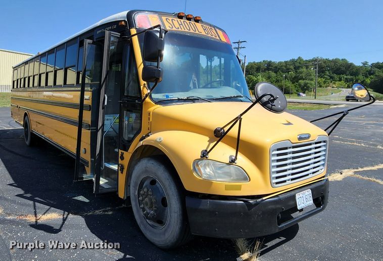 image for item MK9083 2007 Thomas Built B2  school bus