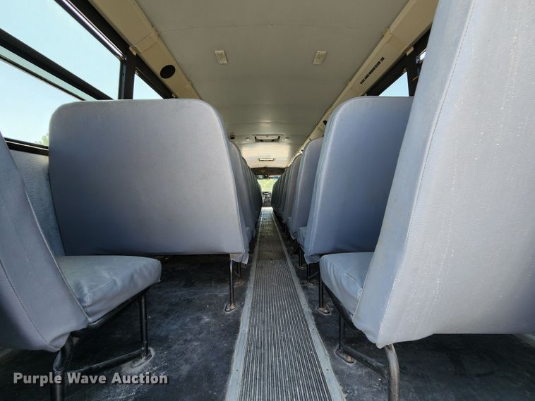 image for item MK9083 2007 Thomas Built B2  school bus