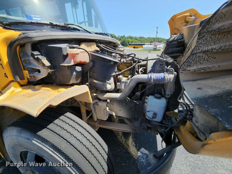 image for item MK9083 2007 Thomas Built B2  school bus