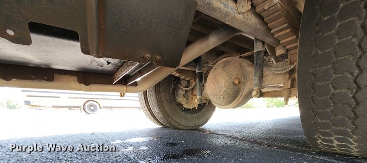 image for item MK9084 2006 Blue Bird Vision  school bus