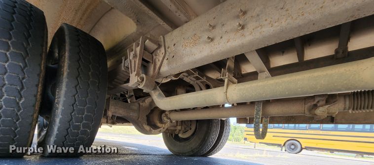 image for item MK9084 2006 Blue Bird Vision  school bus