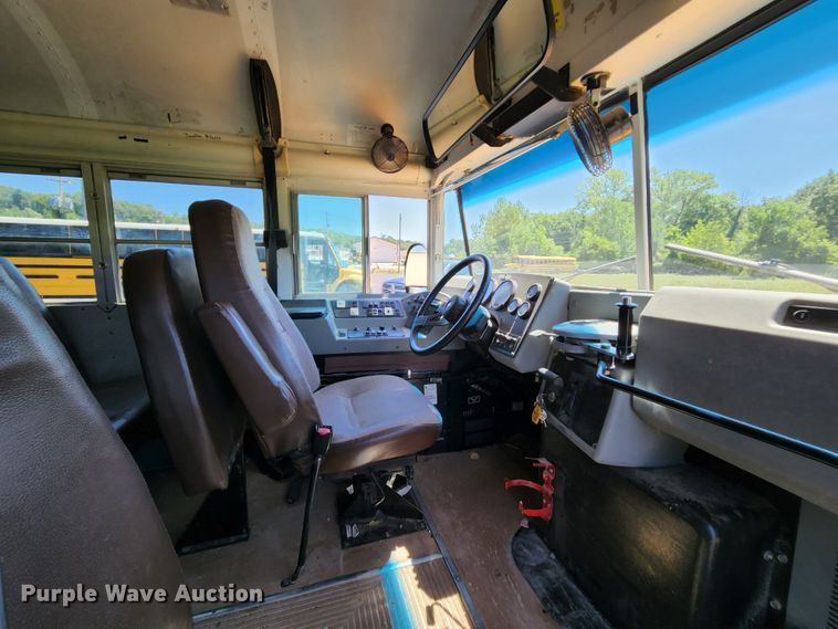 image for item MK9084 2006 Blue Bird Vision  school bus