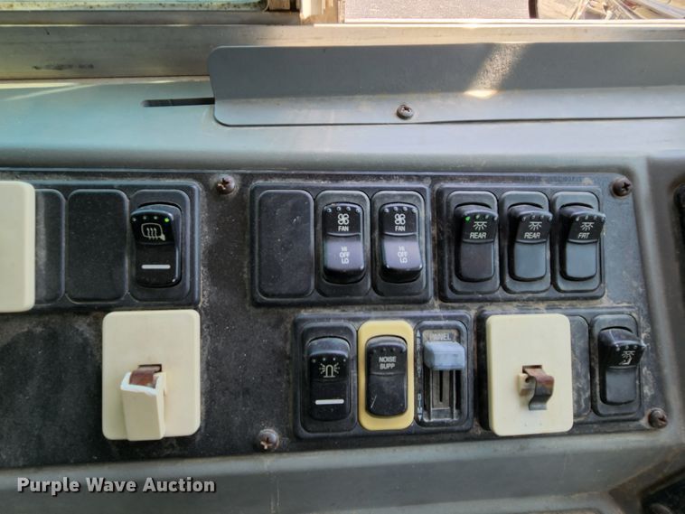 image for item MK9084 2006 Blue Bird Vision  school bus