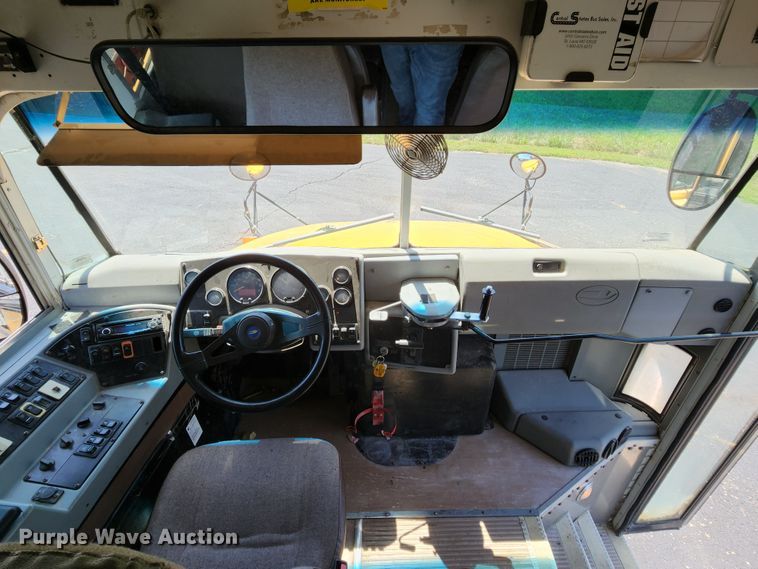 image for item MK9084 2006 Blue Bird Vision  school bus