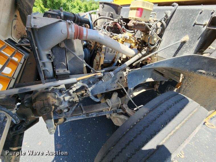 image for item MK9084 2006 Blue Bird Vision  school bus