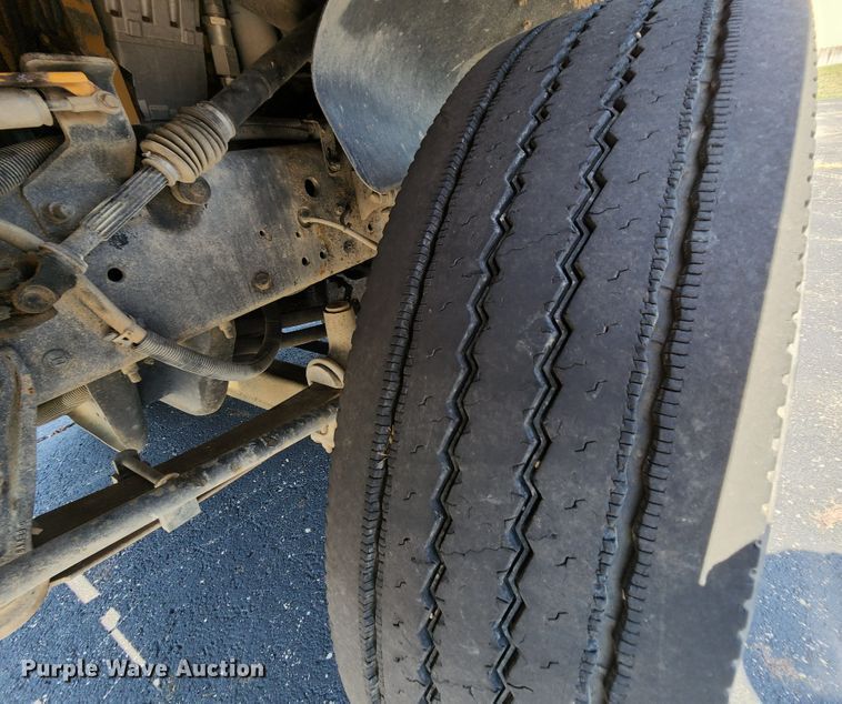 image for item MK9084 2006 Blue Bird Vision  school bus