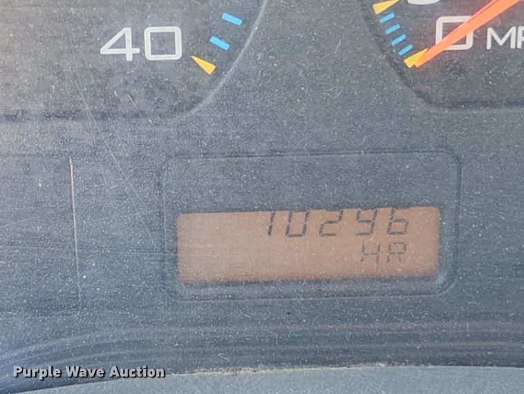 image for item MK9113 2006 International 7500  dump truck