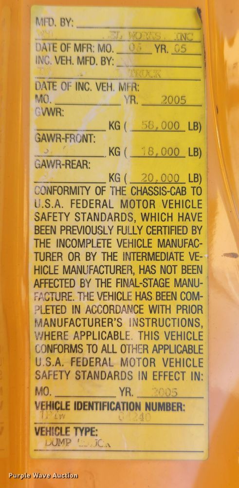 image for item MK9113 2006 International 7500  dump truck