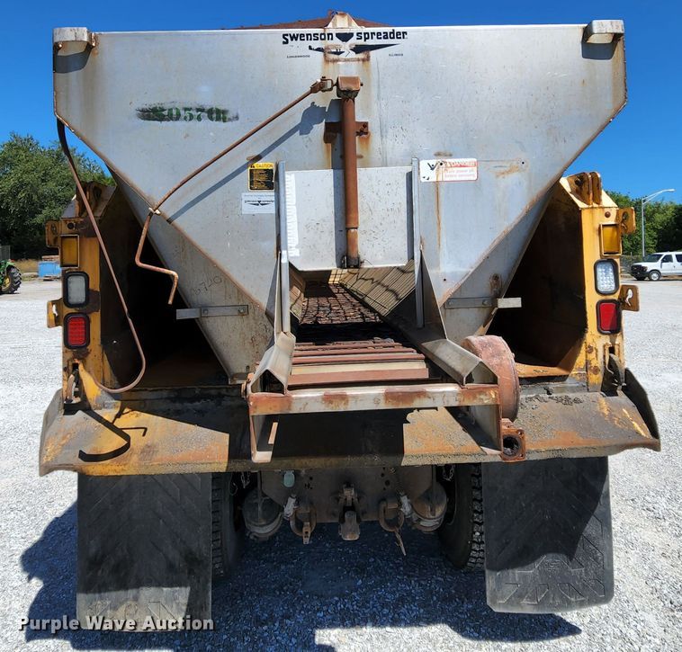 image for item MK9114 2007 International 7400  dump truck