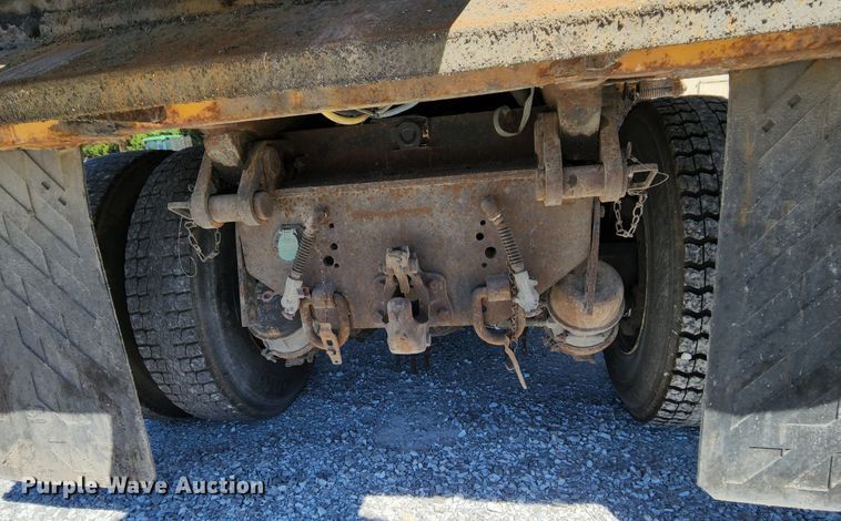 image for item MK9114 2007 International 7400  dump truck