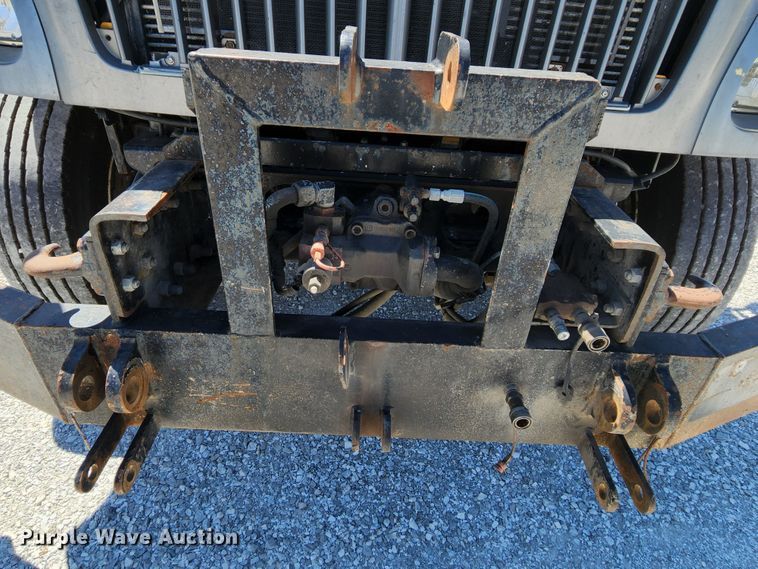 image for item MK9114 2007 International 7400  dump truck