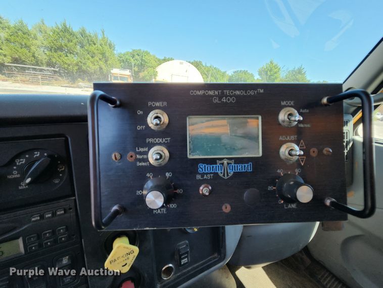 image for item MK9114 2007 International 7400  dump truck