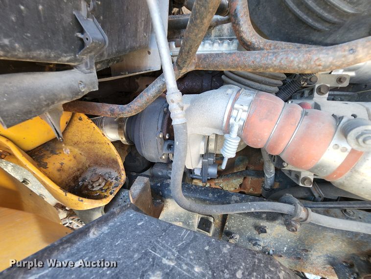 image for item MK9114 2007 International 7400  dump truck