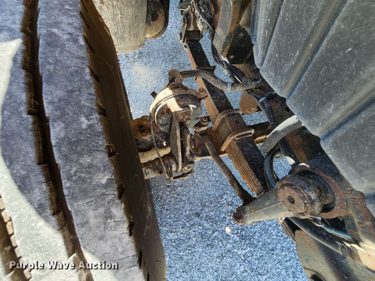 image for item MK9114 2007 International 7400  dump truck