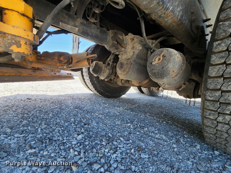 image for item MK9114 2007 International 7400  dump truck