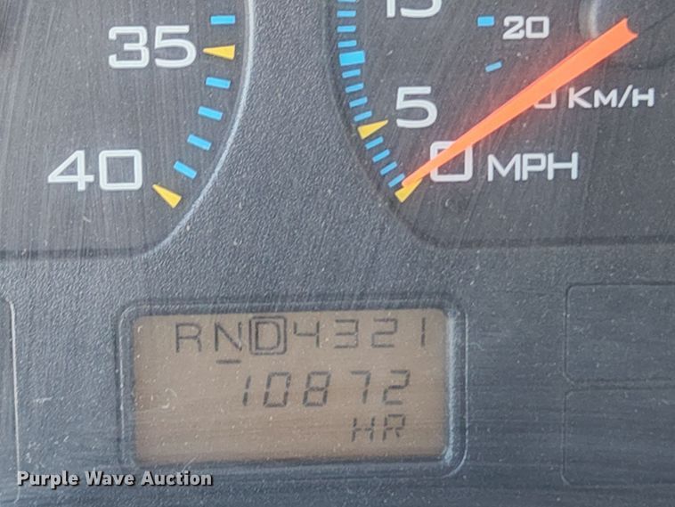 image for item MK9115 2006 International 7400  dump truck