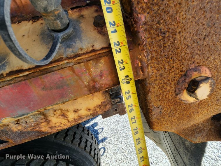 image for item MK9116 2005 International 7400  Crew Cab dump truck