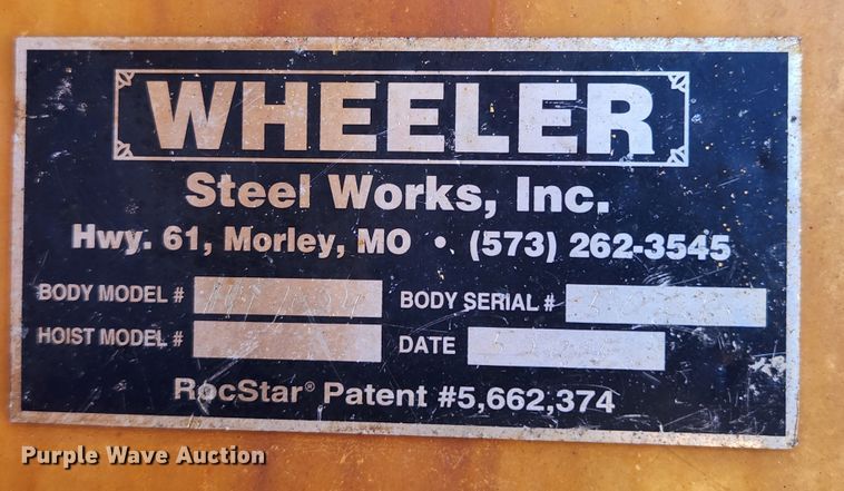 image for item MK9116 2005 International 7400  Crew Cab dump truck