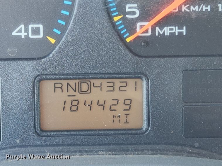 image for item MK9116 2005 International 7400  Crew Cab dump truck