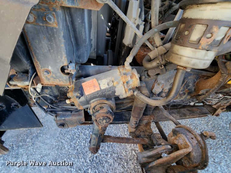 image for item MK9116 2005 International 7400  Crew Cab dump truck