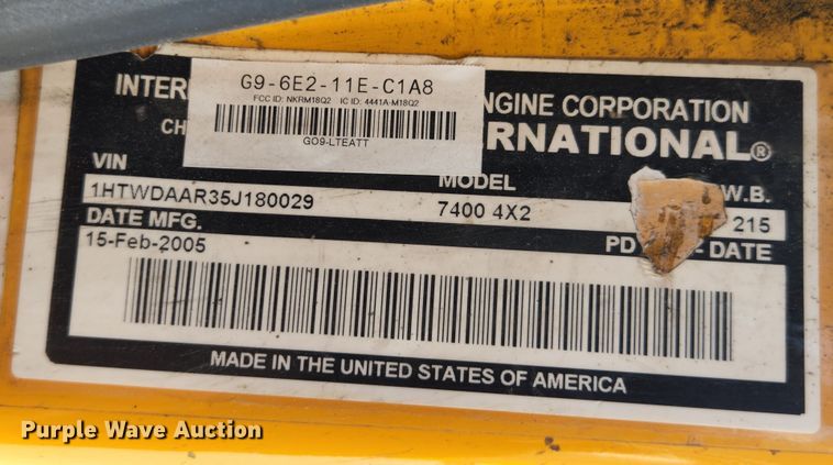 image for item MK9116 2005 International 7400  Crew Cab dump truck