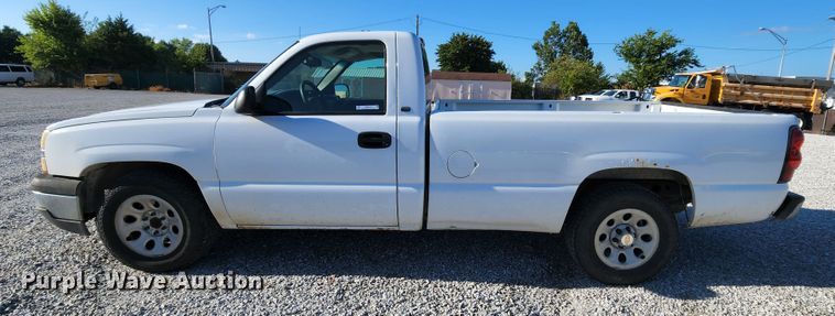 image for item MK9118 2005 Chevrolet Silverado 1500  pickup truck