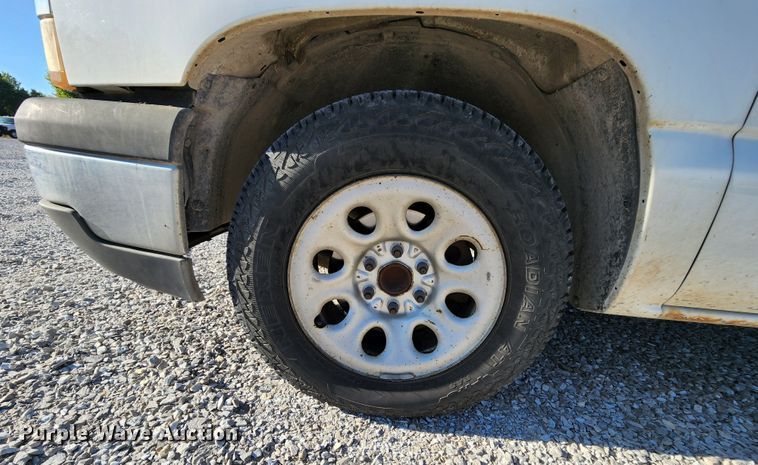 image for item MK9118 2005 Chevrolet Silverado 1500  pickup truck