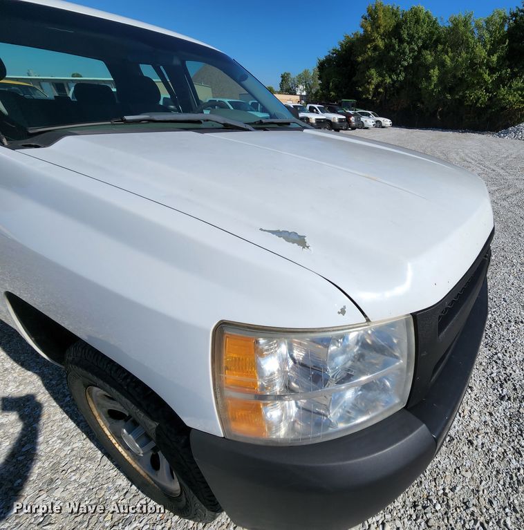 image for item MK9121 2008 Chevrolet Silverado 1500  Ext. Cab pickup truck