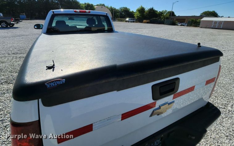 image for item MK9121 2008 Chevrolet Silverado 1500  Ext. Cab pickup truck