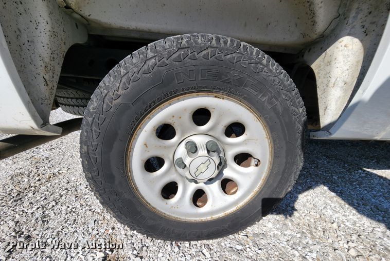 image for item MK9121 2008 Chevrolet Silverado 1500  Ext. Cab pickup truck