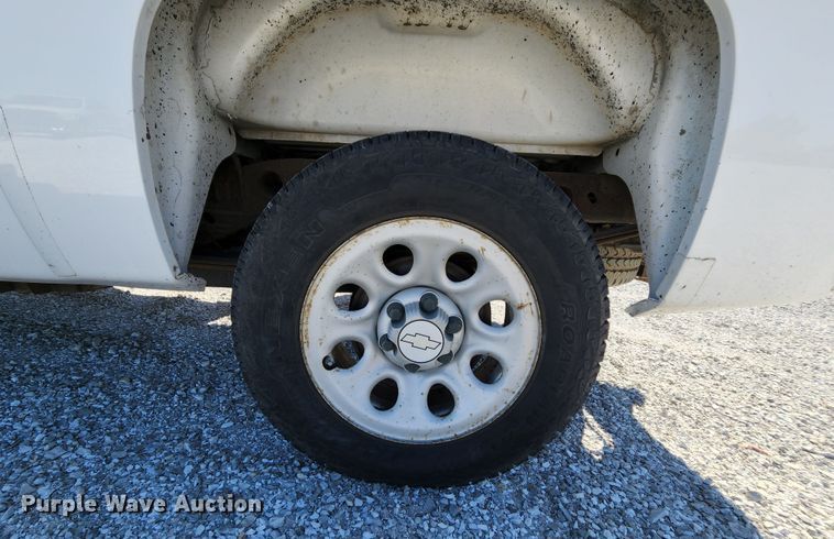 image for item MK9121 2008 Chevrolet Silverado 1500  Ext. Cab pickup truck