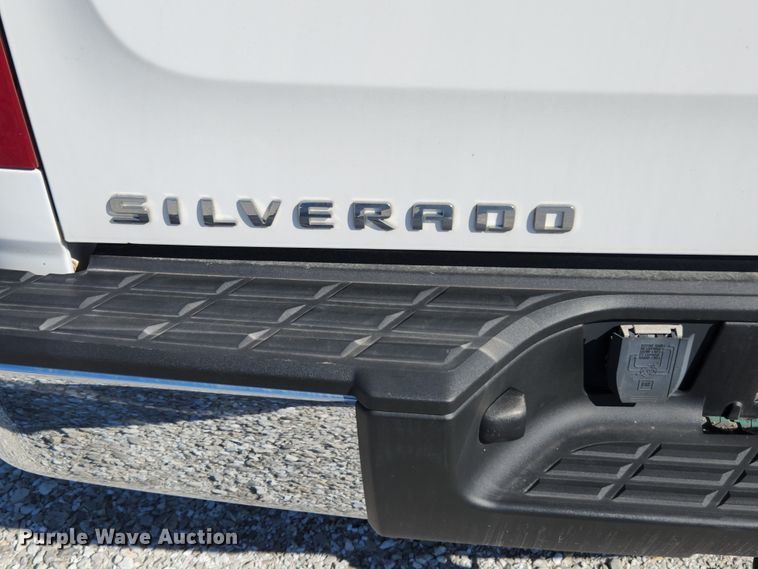 image for item MK9121 2008 Chevrolet Silverado 1500  Ext. Cab pickup truck