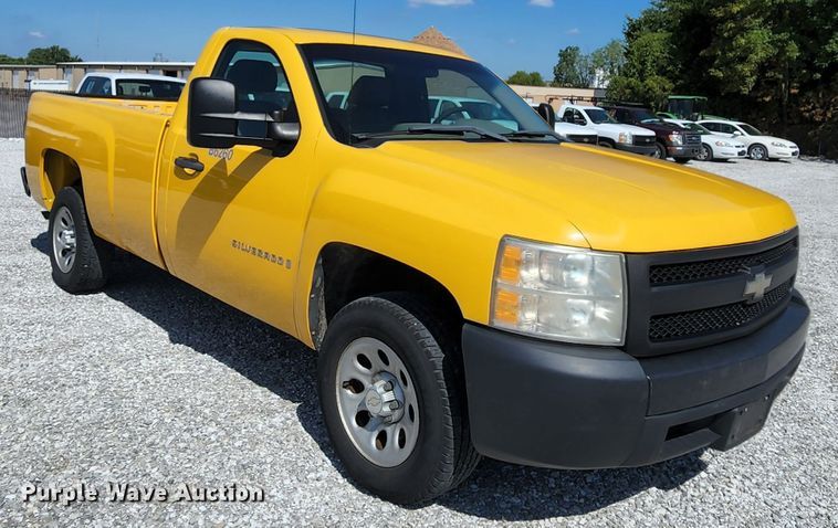 image for item MK9122 2007 Chevrolet Silverado 1500  pickup truck